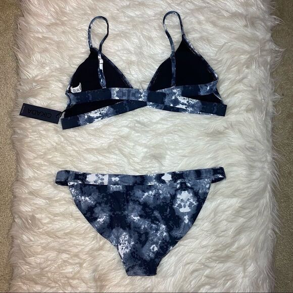 Cikada Bikini Set - Picture 2 of 8